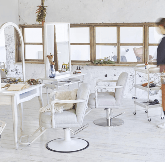 Shabby Chic Styling Chair Chalon (2 colors + 8 base options)