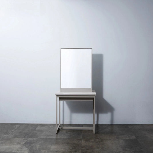 Ivory / Greige Frame