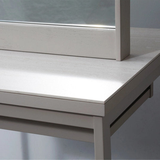 Ivory / Greige Frame