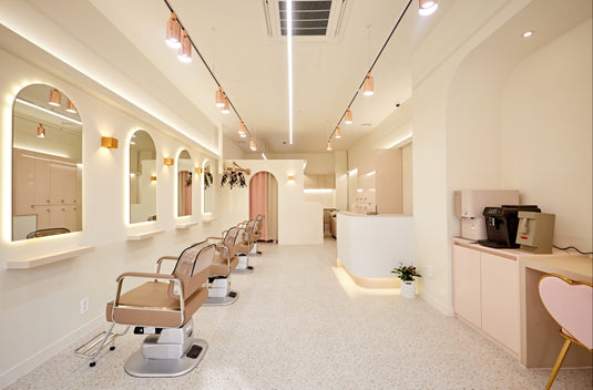 WIDE III Styling Chair - Available in 2 Colors & 8 Base Styles