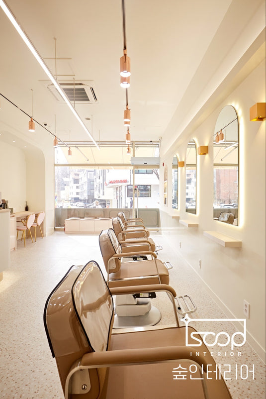 WIDE III Styling Chair - Available in 2 Colors & 8 Base Styles