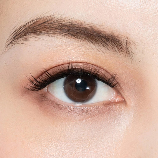 1-Second Eyelash Extensions