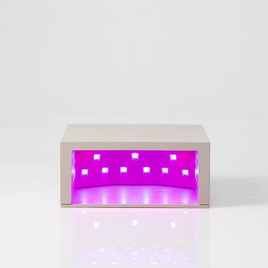 OUI Nails Nail Light with Beauty Function