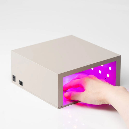 OUI Nails Nail Light with Beauty Function