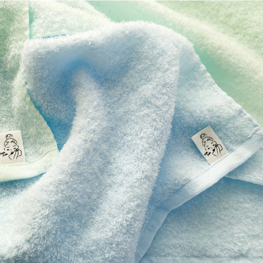 Facial Towel (32 x 60 cm) [Recommended by the Japan Atopic Dermatitis Association] [Available in 6 colors]