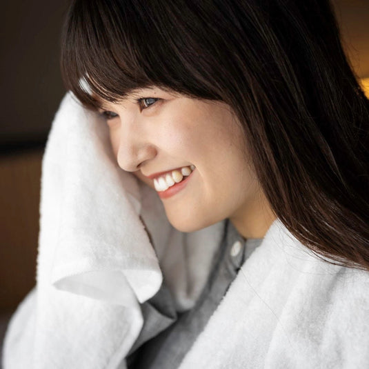 Smile-Friendly Bath Towel (65 x 130 cm) [Recommended by the Japan Atopic Dermatitis Association] [Available in 5 colors]