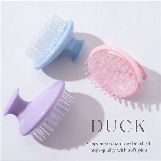 Refresh Shampoo Brush “Duck” – Milky Color (Color Not Specified)