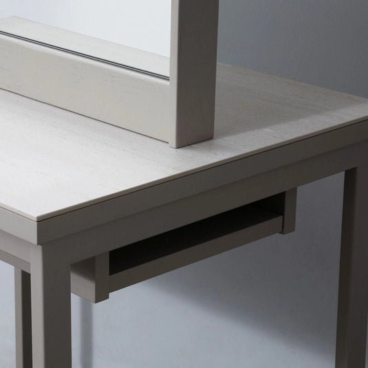 Ivory / Greige Frame